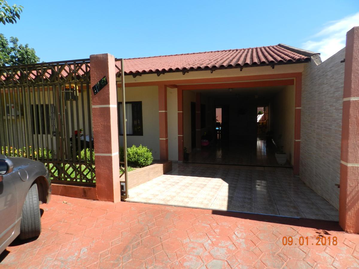 Casa Da Helo Quartos Em Foz 호텔 포스두이구아수 외부 사진