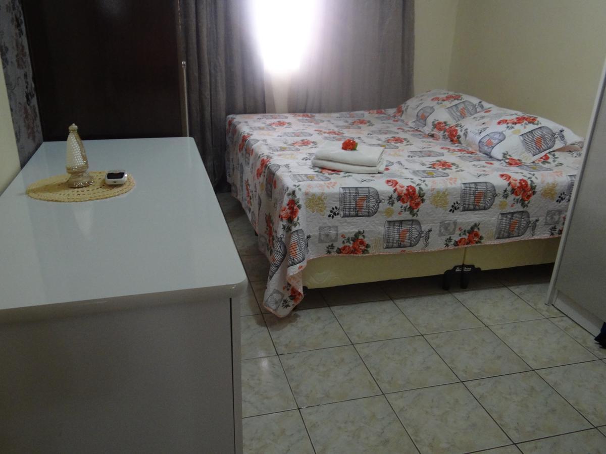 Casa Da Helo Quartos Em Foz 호텔 포스두이구아수 외부 사진