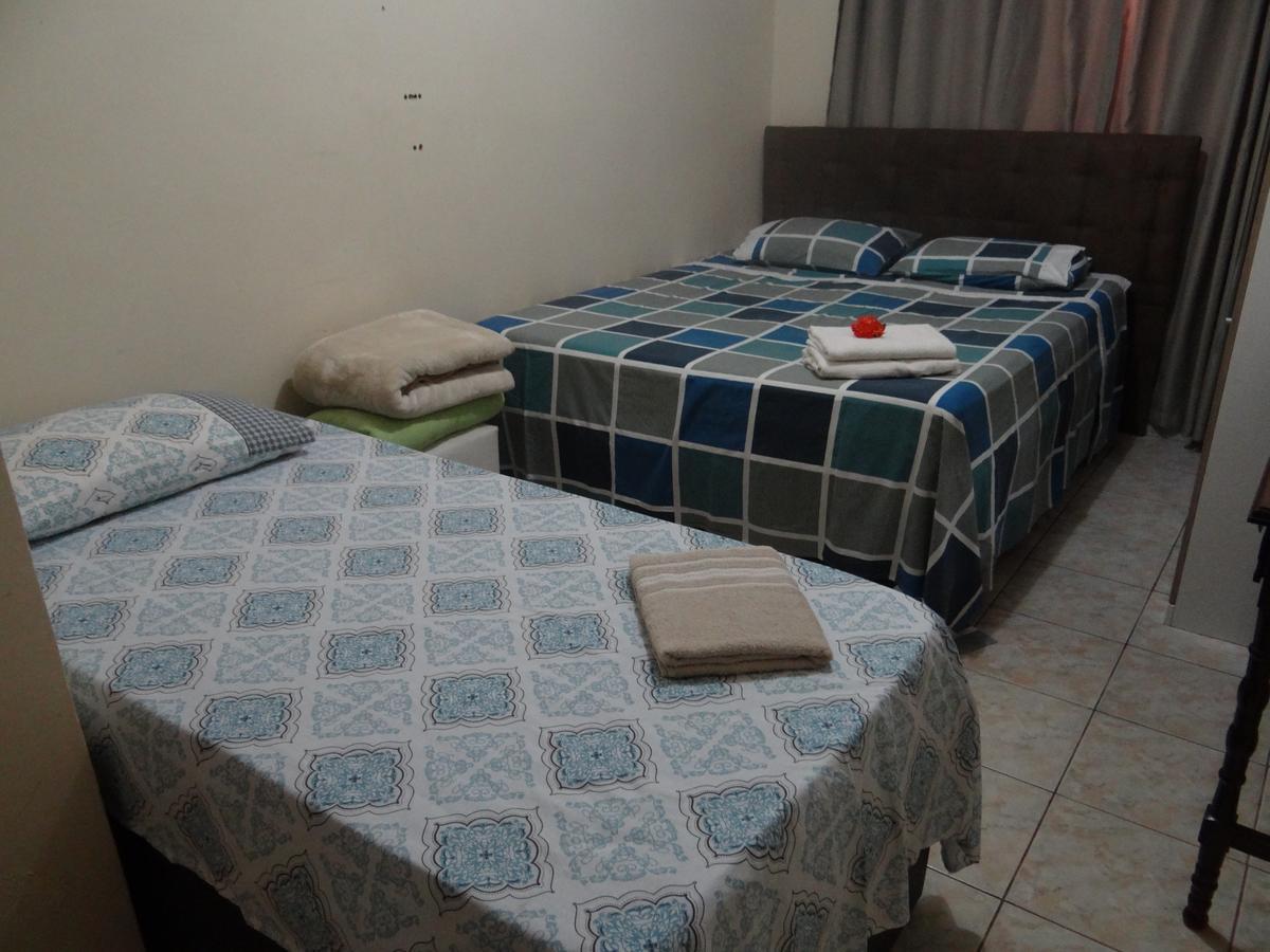 Casa Da Helo Quartos Em Foz 호텔 포스두이구아수 외부 사진